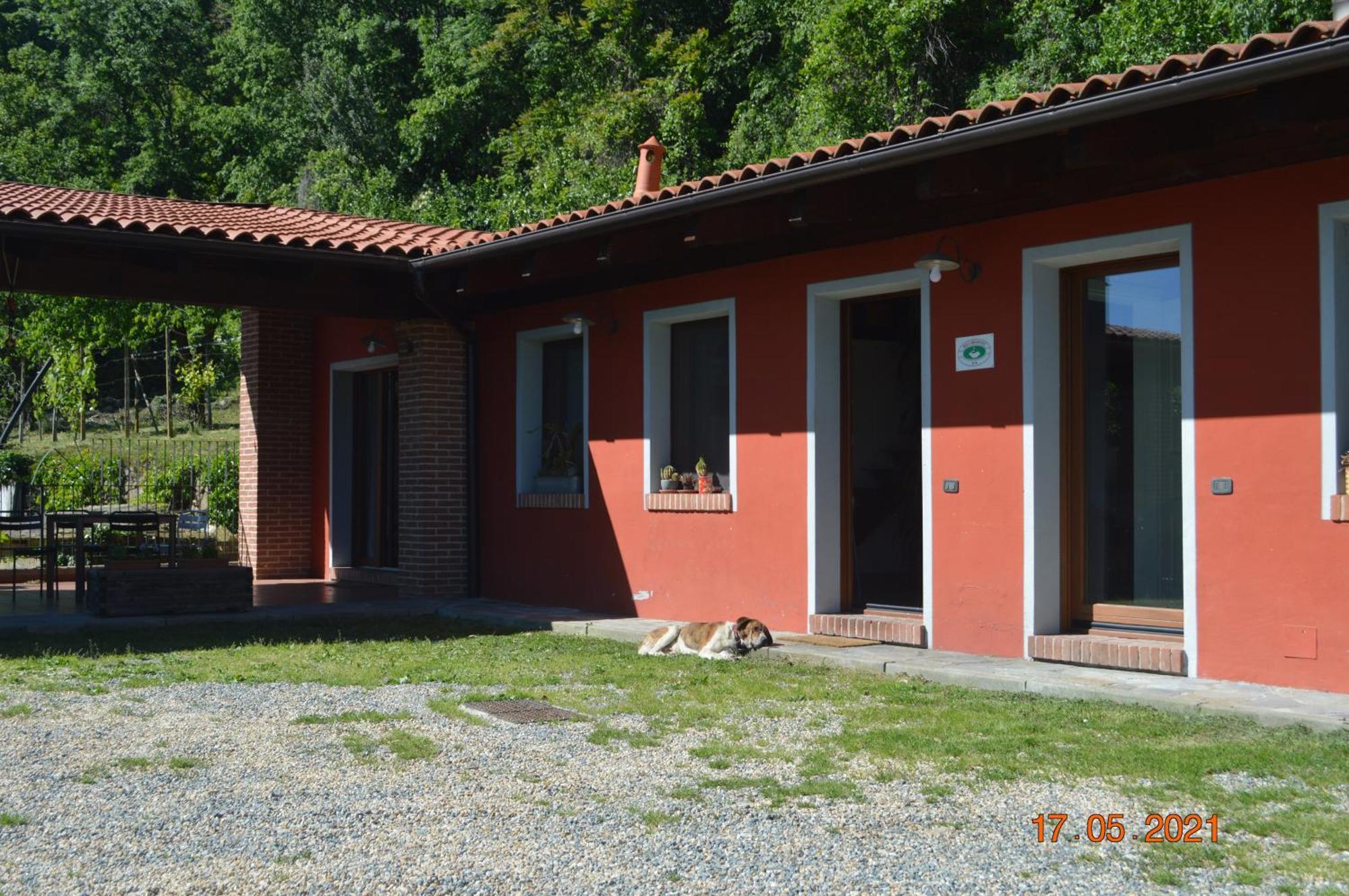 B&B Cascina Bedria Ивреа Экстерьер фото